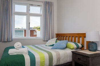 moana lodge hostel