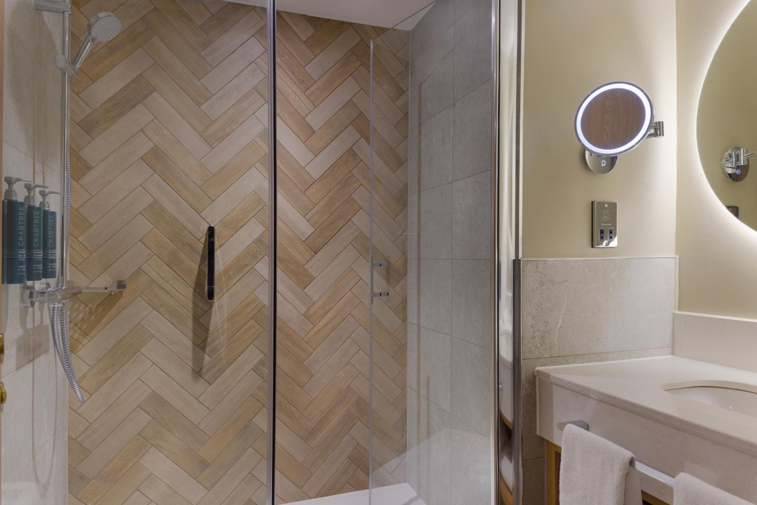 doubletree by hilton bristol north