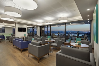 Hilton Garden Inn Izmir Bayrakli,Konak>>Izmir,4 star