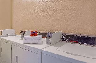 days inn by wyndham virginia beach at the beach