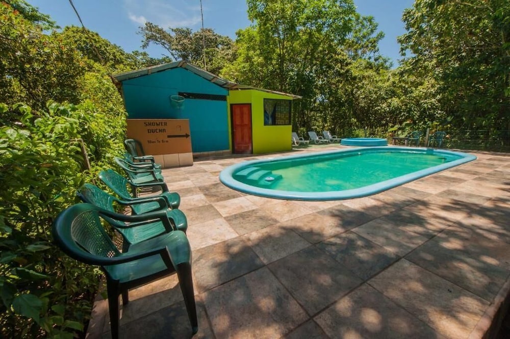 hotel el icaco tortuguero