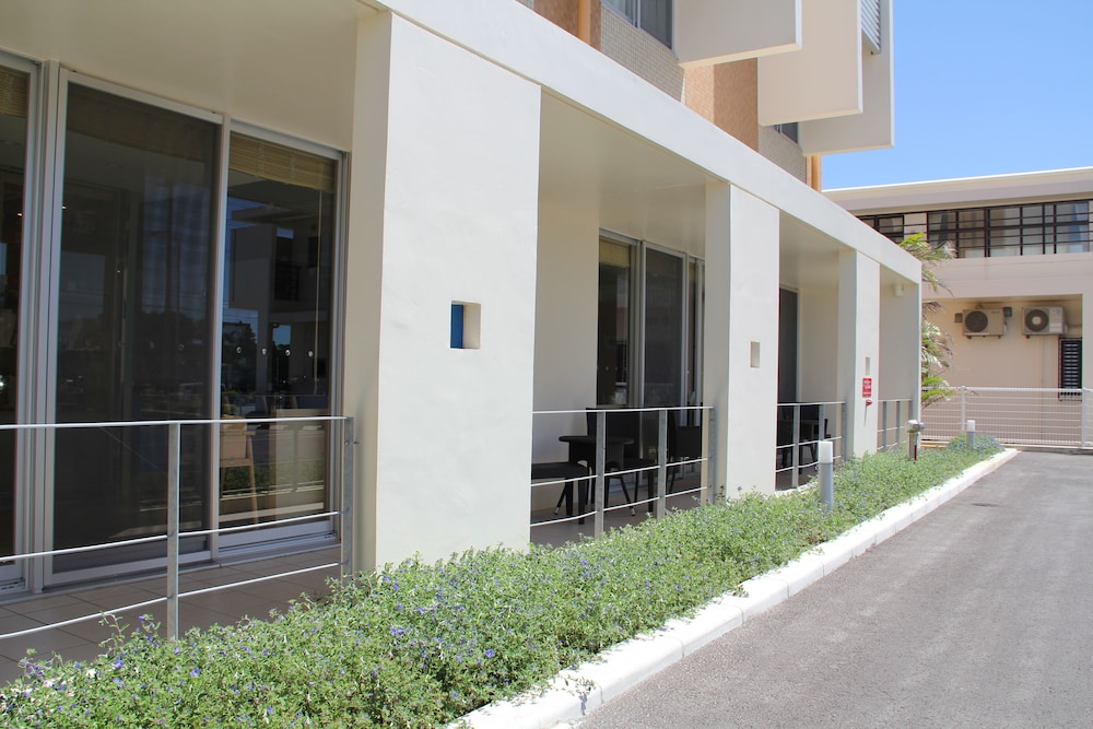 hotel rising sun miyakojima