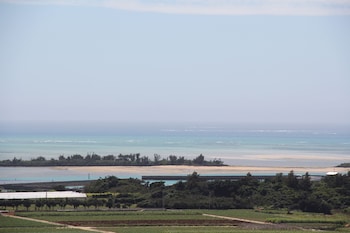 hotel rising sun miyakojima