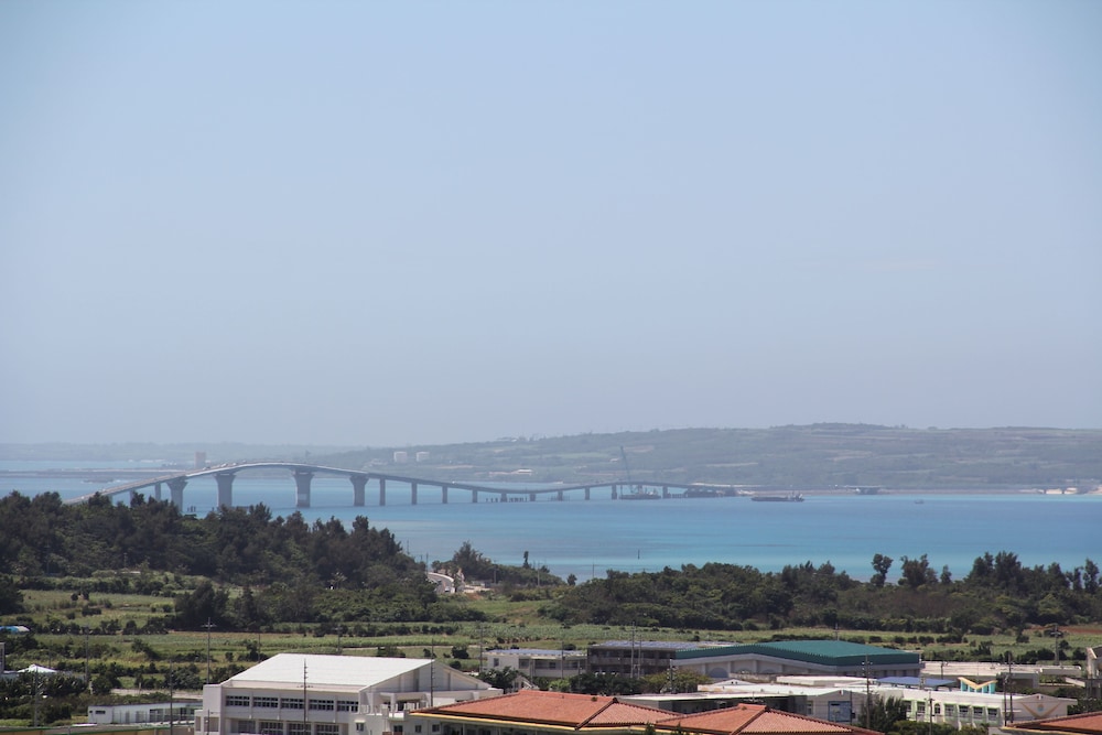 hotel rising sun miyakojima