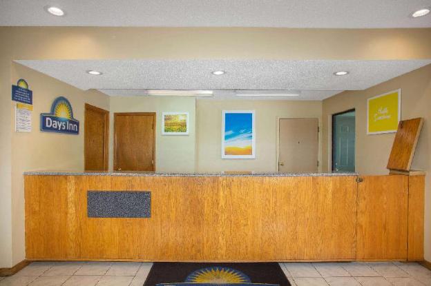 economy hotel wichita florence st