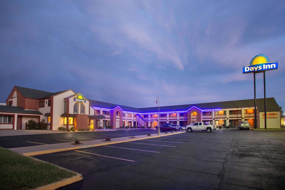 economy hotel wichita florence st