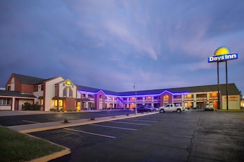 economy hotel wichita florence st