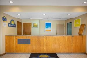 economy hotel wichita florence st