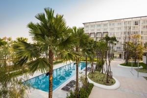 the idle hotel and residence