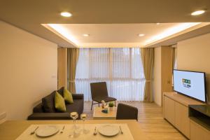 the idle hotel and residence