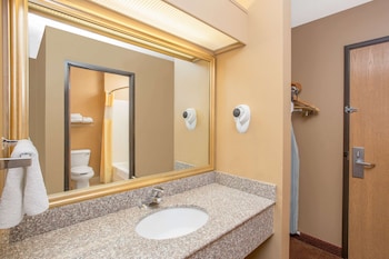 Days Inn By Wyndham Worthington,Worthington>>Nobles County,2 star