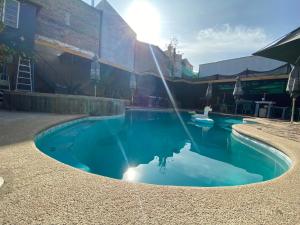 la casa roja hostel