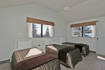 Edgewater Motor Lodge,Napier South>>Napier,4 star