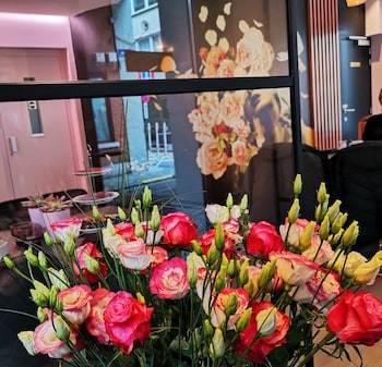 hotel restaurant cardiff
