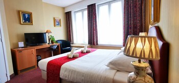 hotel restaurant cardiff