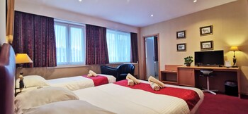 hotel restaurant cardiff