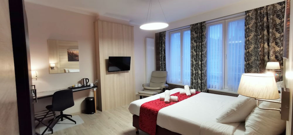 hotel restaurant cardiff