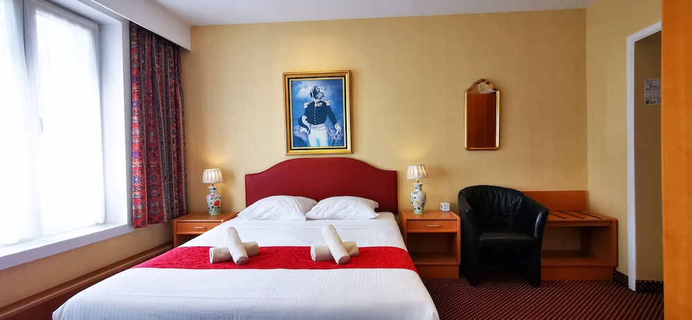 hotel restaurant cardiff