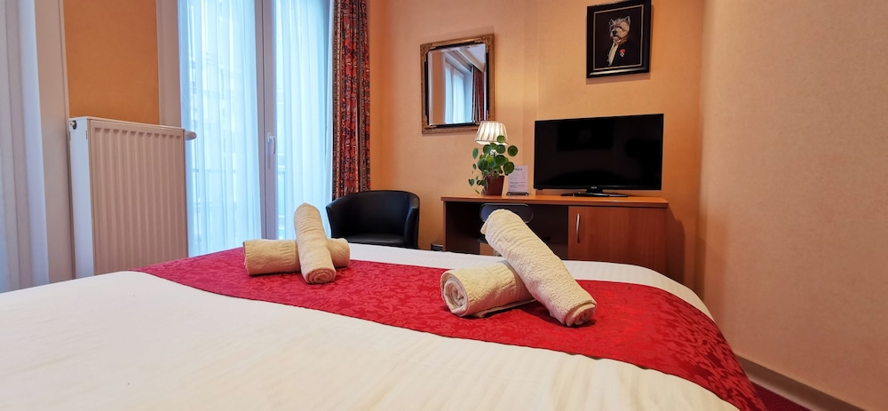 hotel restaurant cardiff