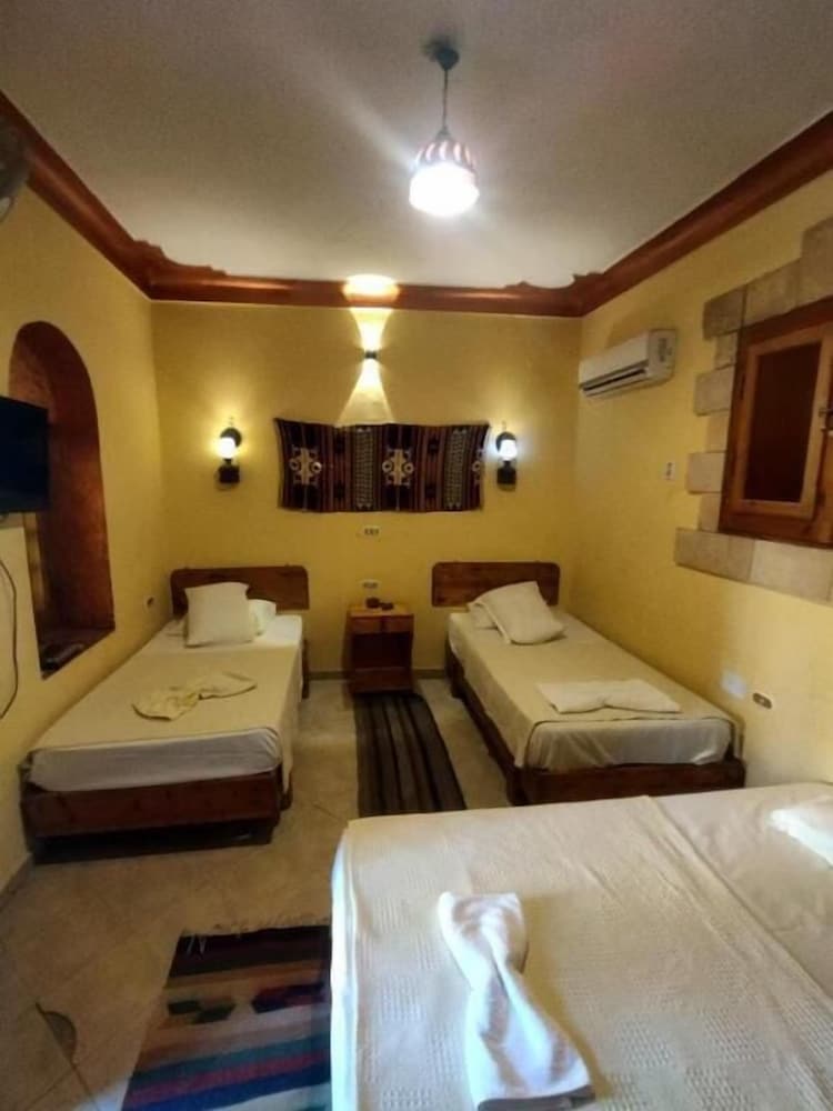 dream lodge siwa