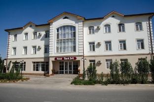 hotel jipek joli