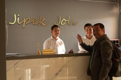 hotel jipek joli