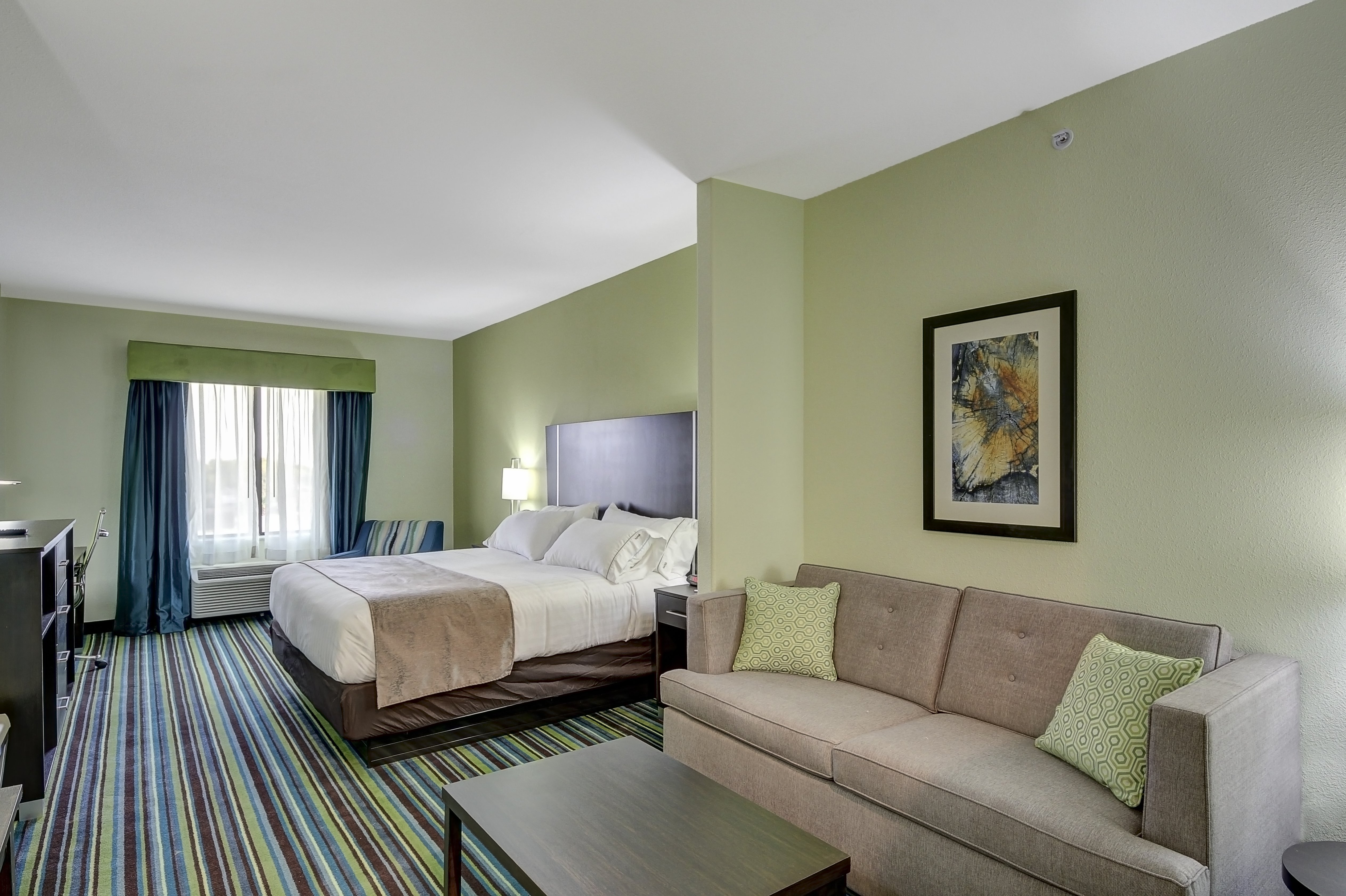 holiday inn express and suites carrizo springs by ihg