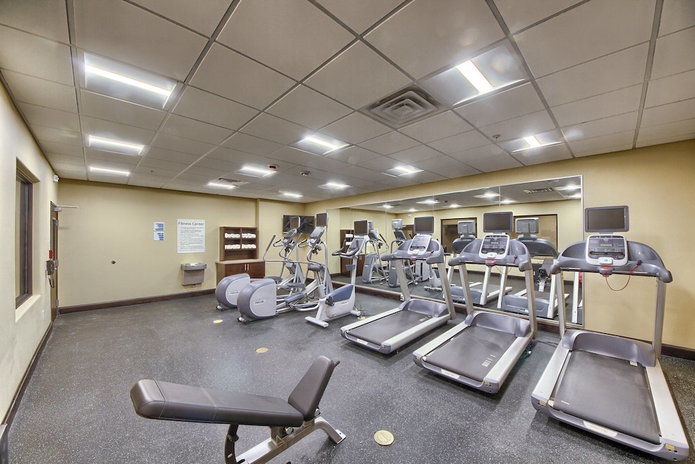 holiday inn express and suites carrizo springs by ihg