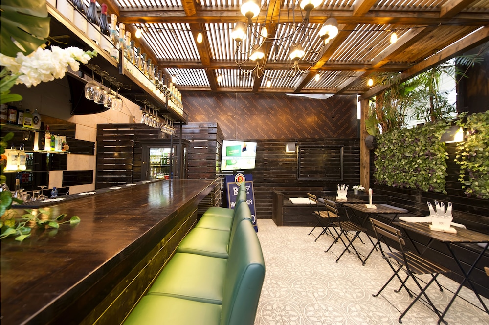montefiore 16 urban boutique hotel
