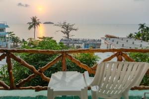 mam kai bae beach resort