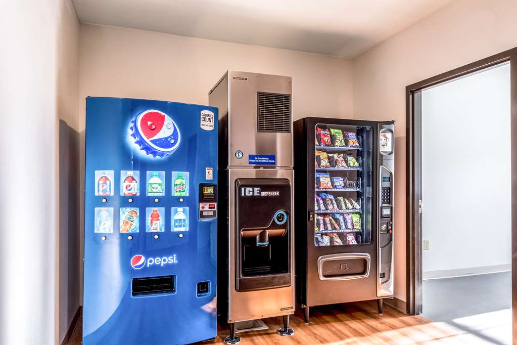 motel 6 jourdanton tx