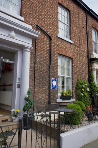 cartref guest house