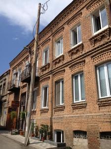 hotel corner