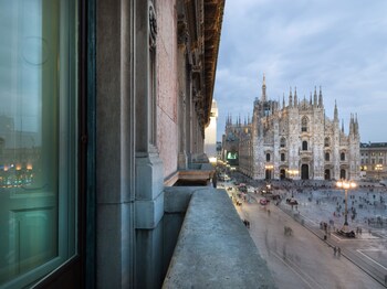 the glamore milano duomo