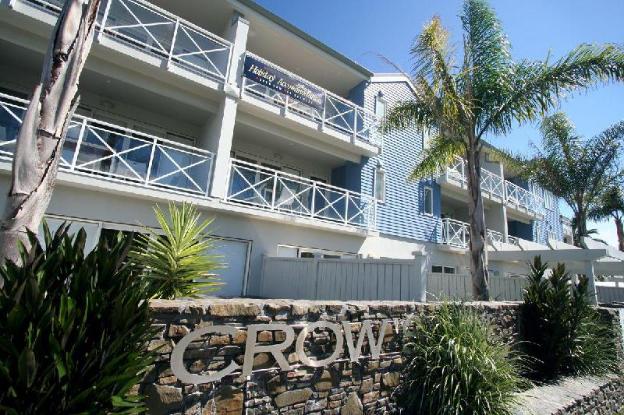 crowsnest apartments