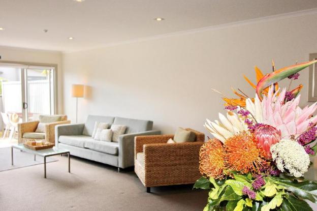 crowsnest apartments