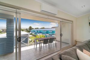 crowsnest apartments