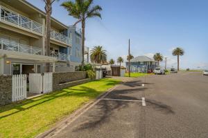 crowsnest apartments