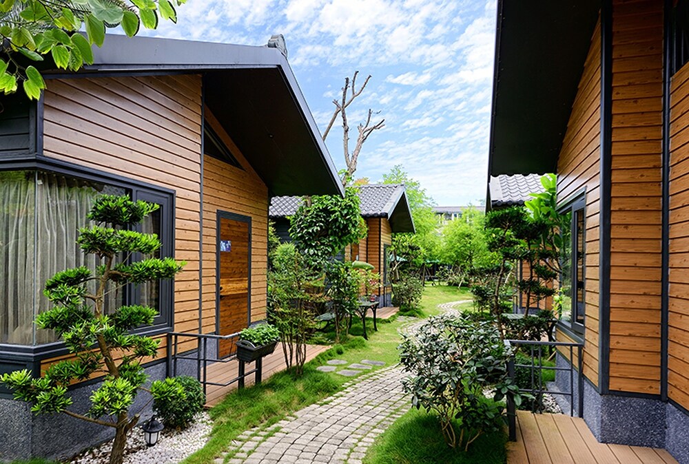 pokara resort