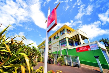 ducks and drakes boutique motel and backpackers