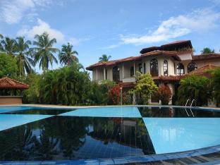 Villa Ranmenika,Ambalangoda>>Ahungalla,3 star