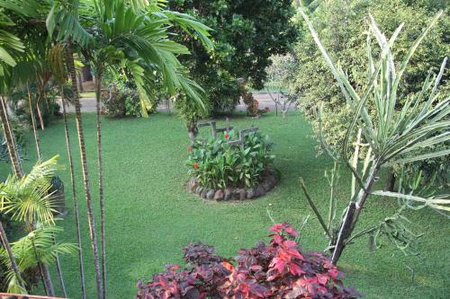 Villa Ranmenika,Ambalangoda>>Ahungalla,3 star