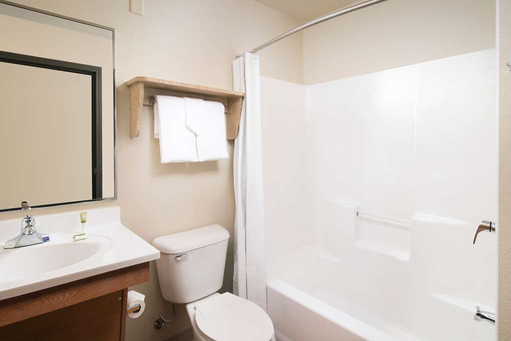 extended stay america select suites oklahoma city west
