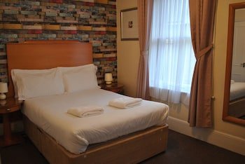 Town House Rooms,Fairlight>>East Sussex,3 star