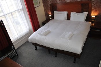Town House Rooms,Fairlight>>East Sussex,3 star