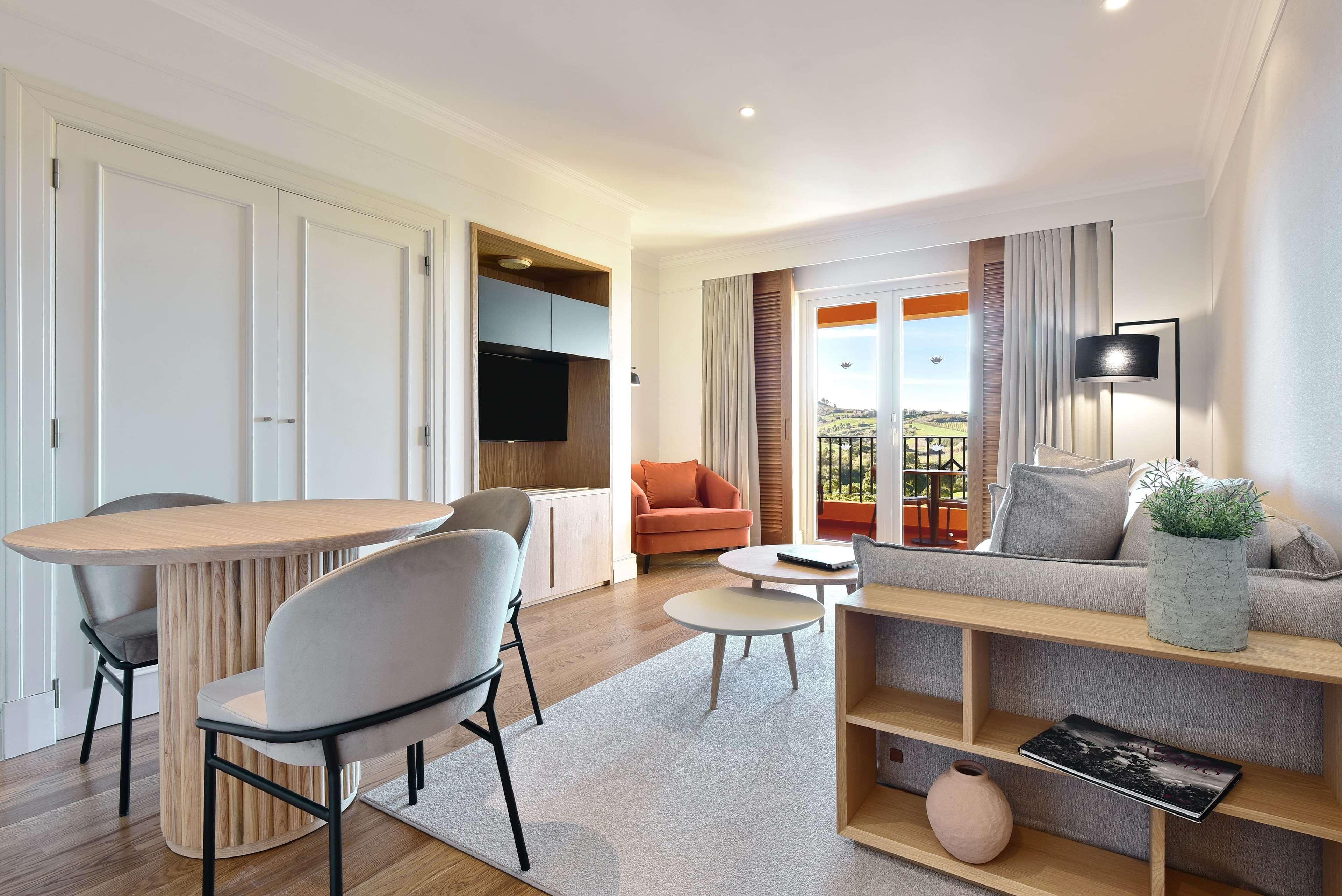 dolce by wyndham camporeal lisboa