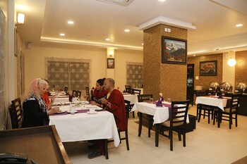 hotel harmika