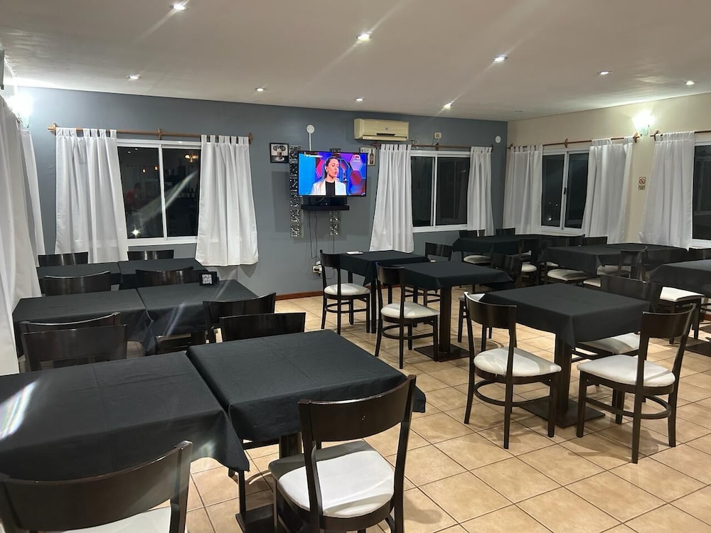 las lomas suite and spa
