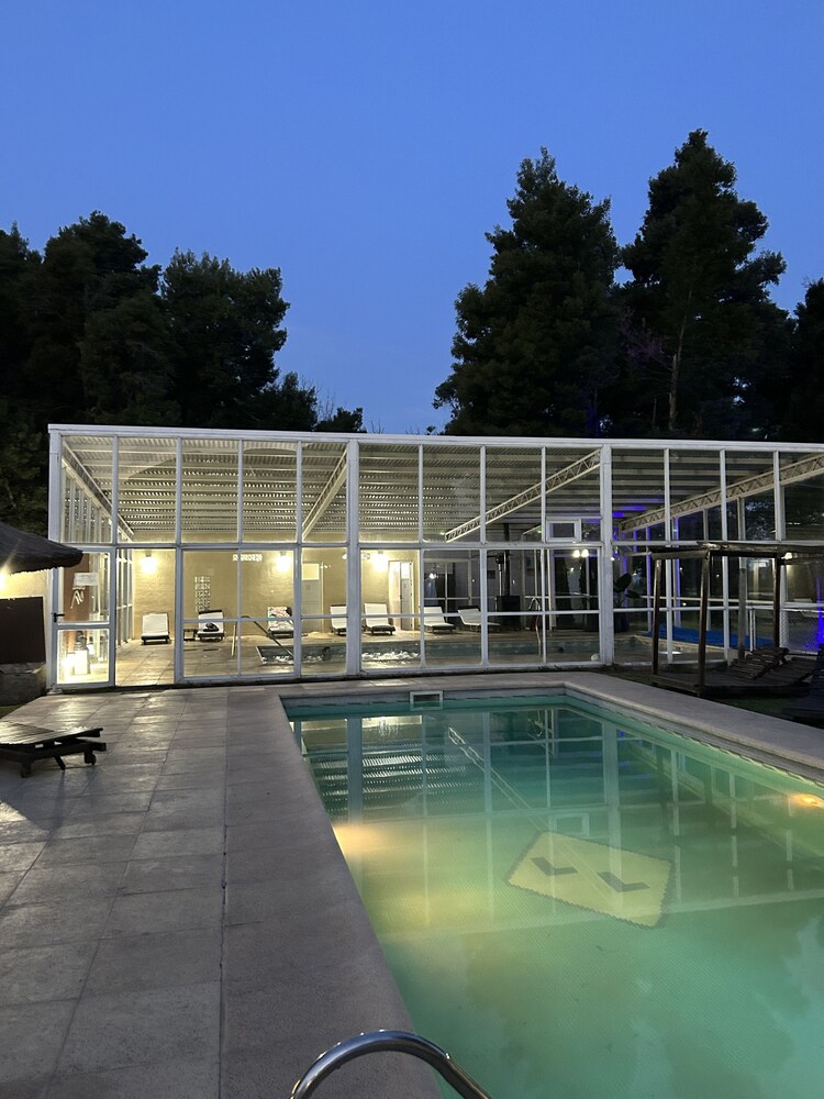 las lomas suite and spa
