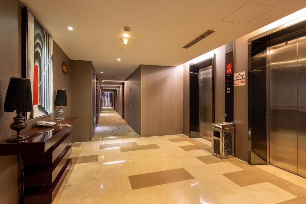yiwu baiheng hotel